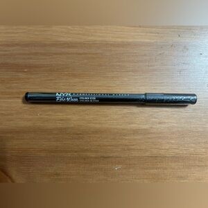 NYX Epic wear eyeliner stick in pitch black